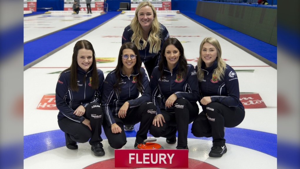 Jennifer Jones defeated Tracy Fleury 6-5 in the women’s final after Fleury rubbed a guard on her final throw in the extra end to give Jones the steal and the victory. Nov.28/21 (Twitter photo/ Team Fleury)
