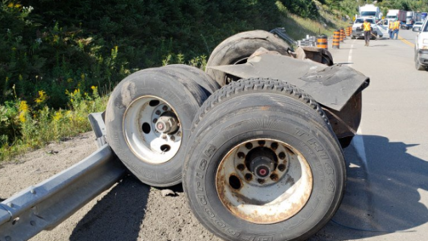 Highway 11 crash north of North Bay